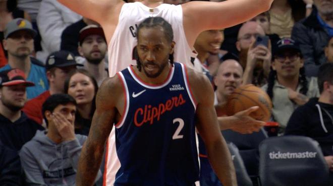 快船主场遭勇士逆转止步附加赛 莱昂纳德时代或