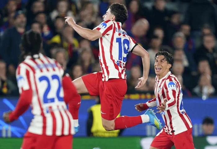 阿森纳欧冠首回合告捷 球迷抢票致西班牙航班价